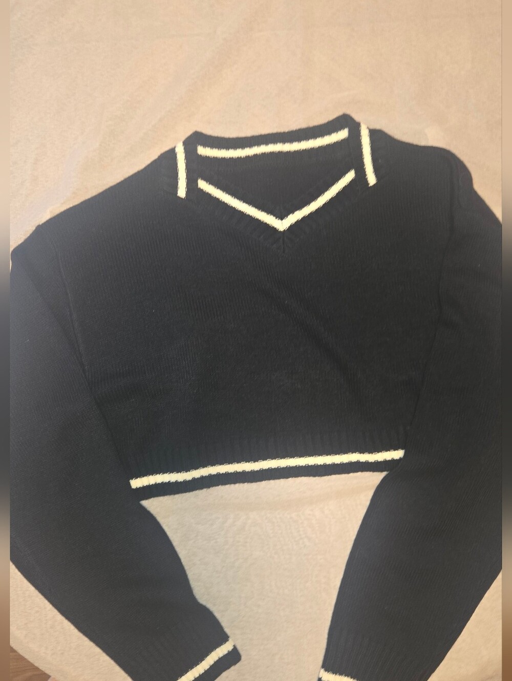 Black V-Neck Cropped Sweater with Cream Trim